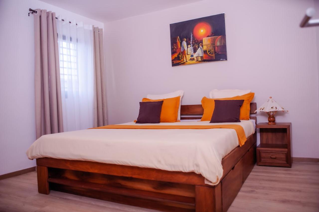 Ampifitia Guest House Antananarivo Dış mekan fotoğraf