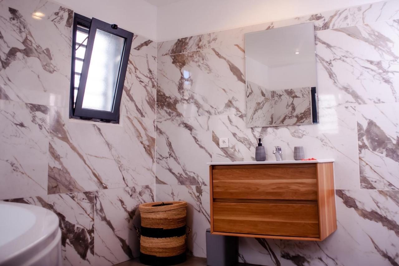 Ampifitia Guest House Antananarivo Dış mekan fotoğraf