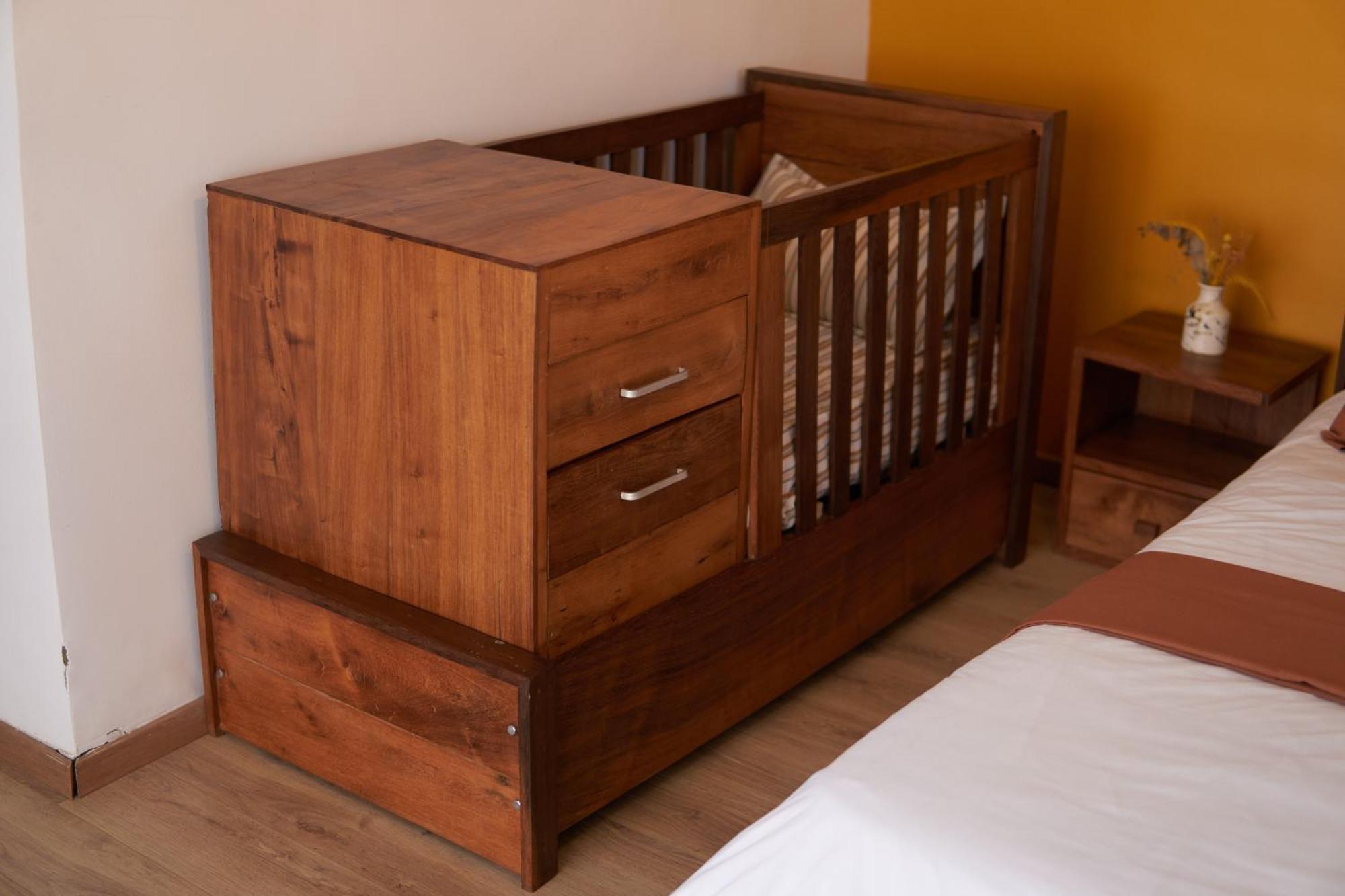 Ampifitia Guest House Antananarivo Dış mekan fotoğraf